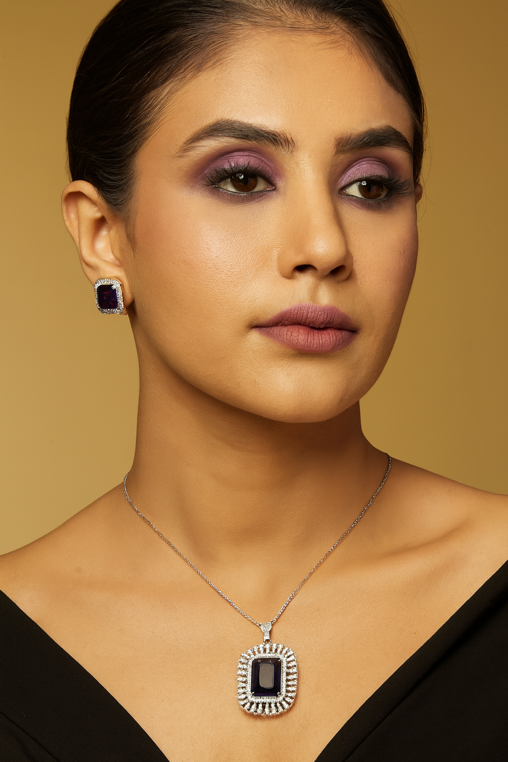 SILVER POLISH WITH PURPLE AD STONE PENDANT SET FOR WOMEN