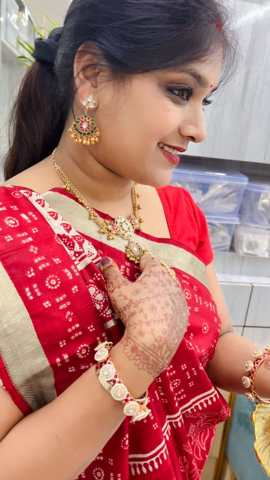 Multicolour necklace with jadaoo kundan stones for women