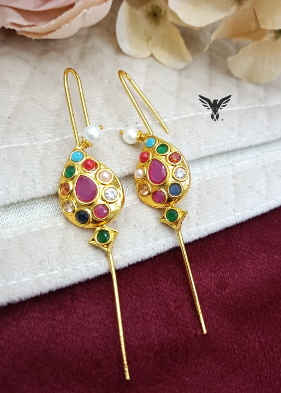 Paan navratan designer earcuff in pachi kundan