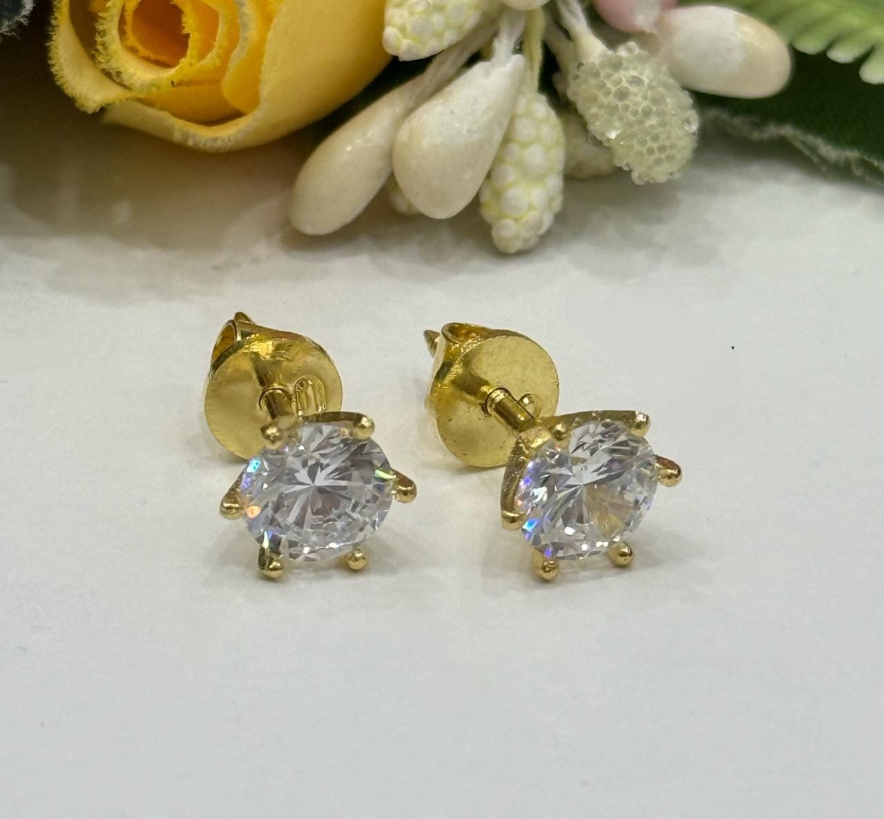 Solitaire Gold Studs In cz with screw For Women