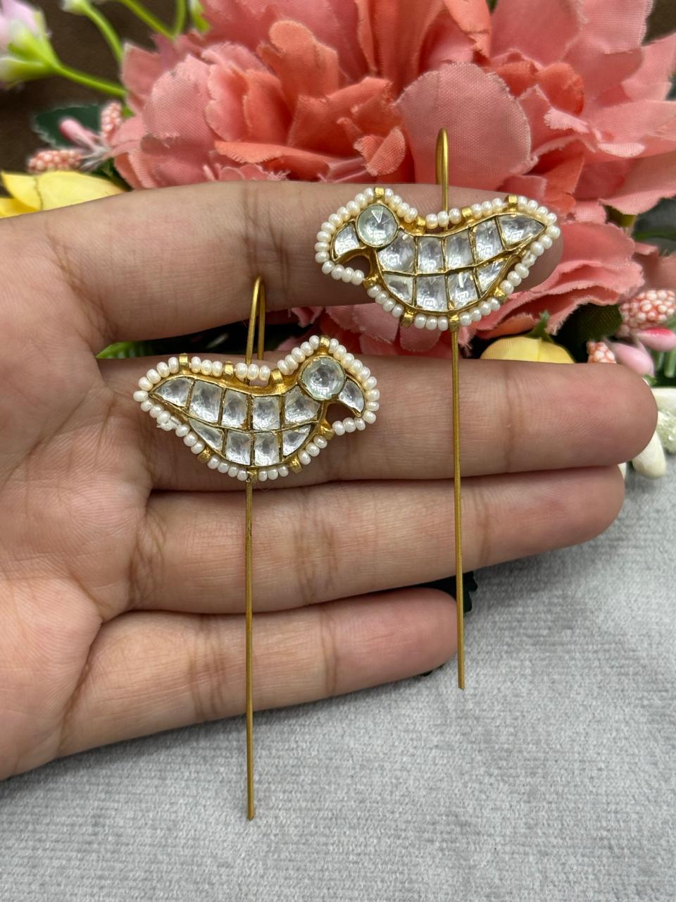 Sparrow designer earcuff in pachi kundan in White for women