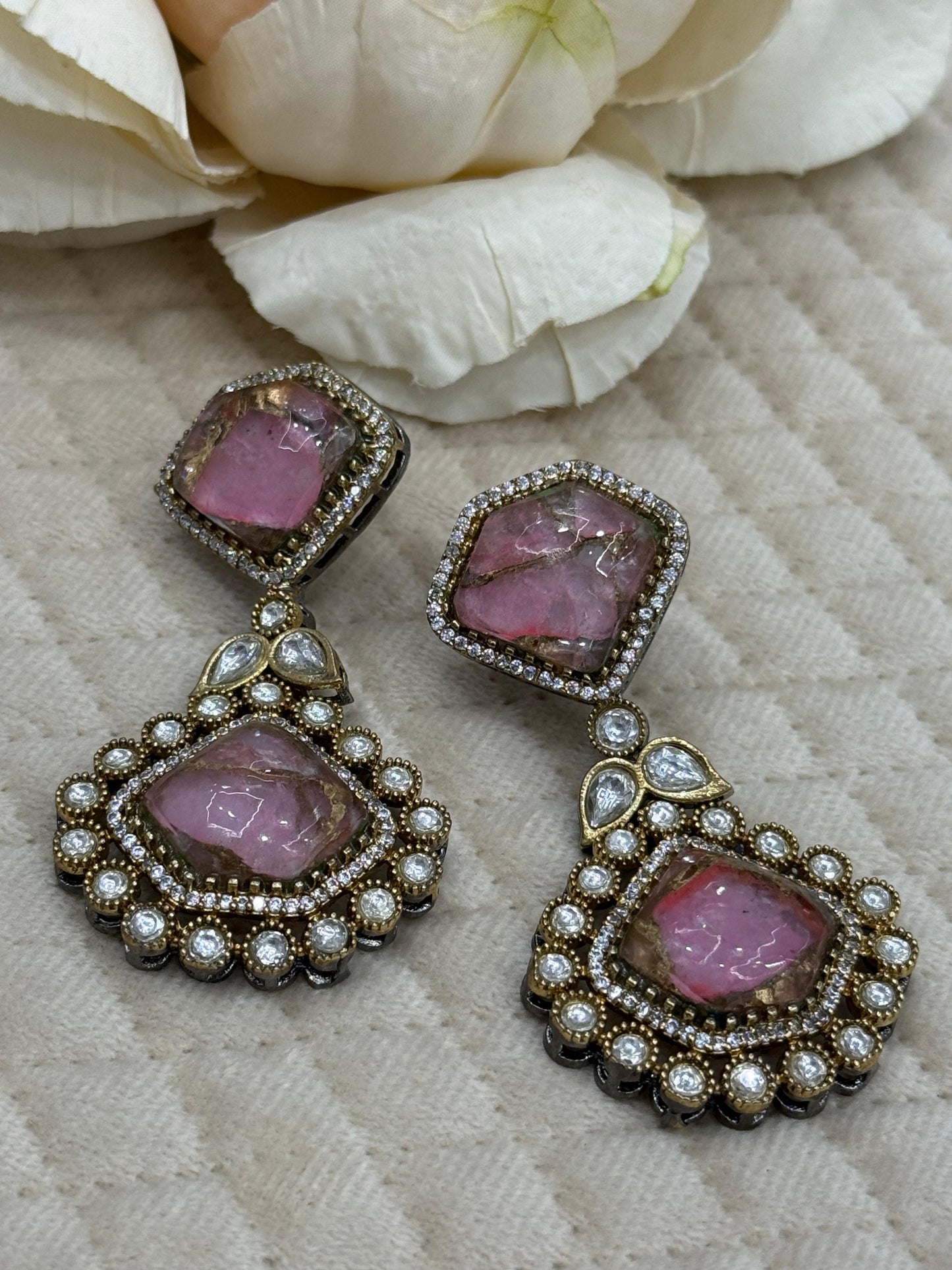 Kundan With Marvel Stones In Pink for women