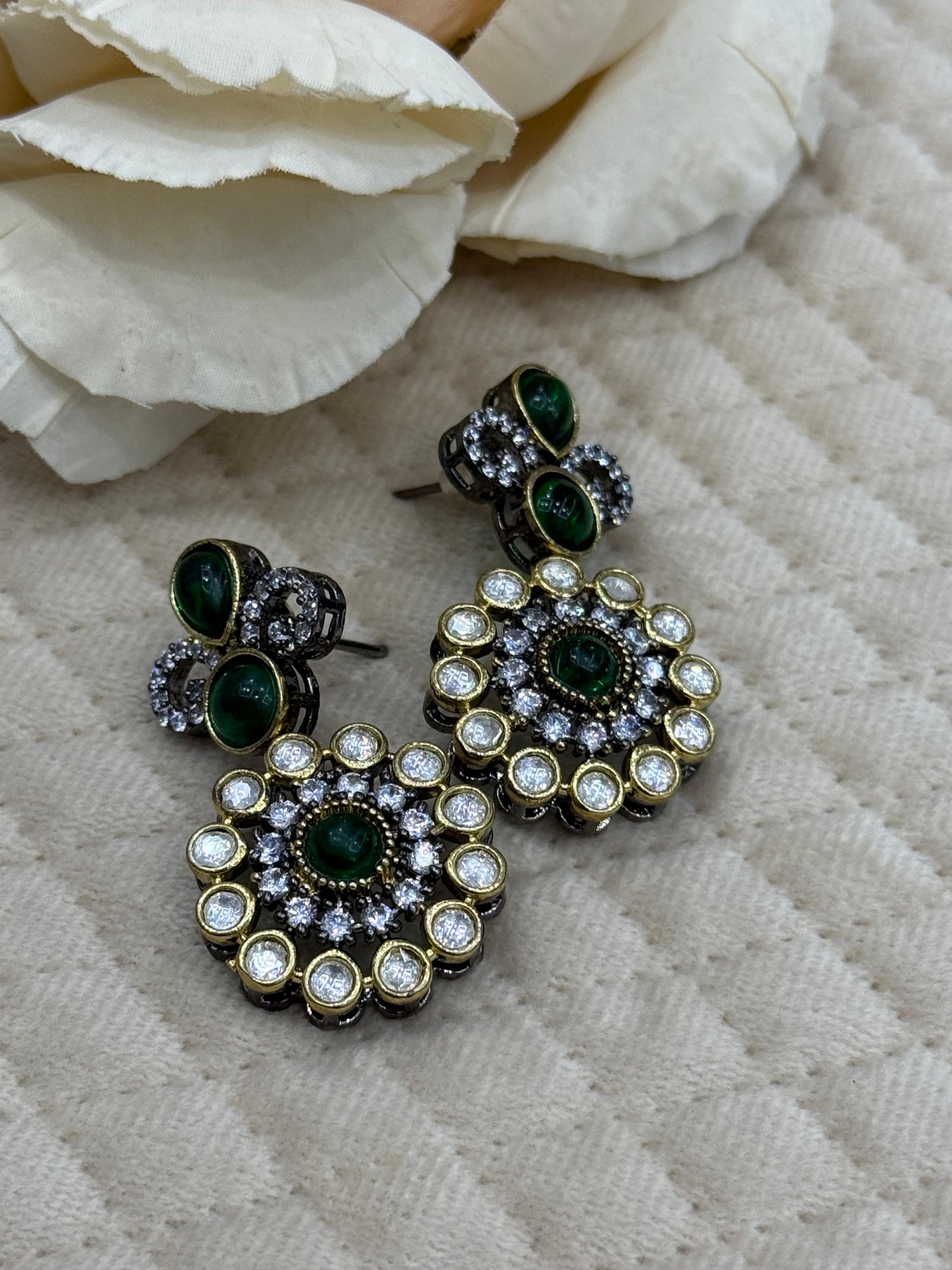 Black Polish With Kemp Stones In GreenFor Women