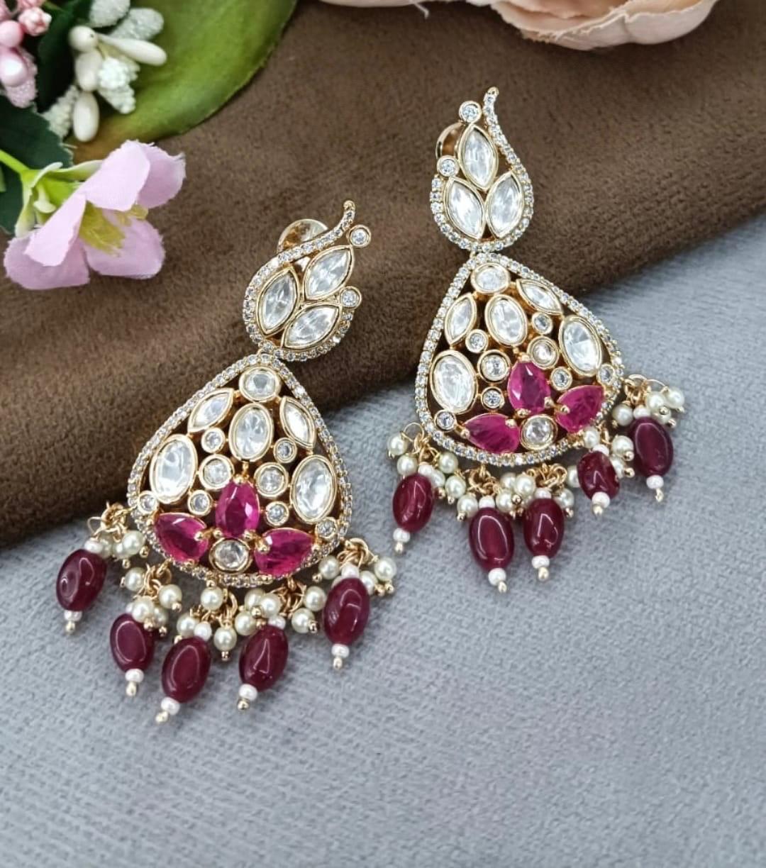 Cute Earring with Mosanite in red for woman