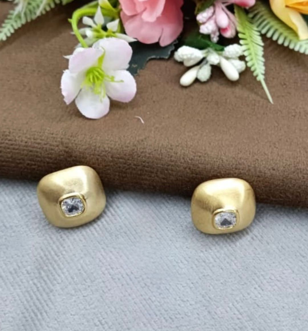 Square With Crystal Studs for woman