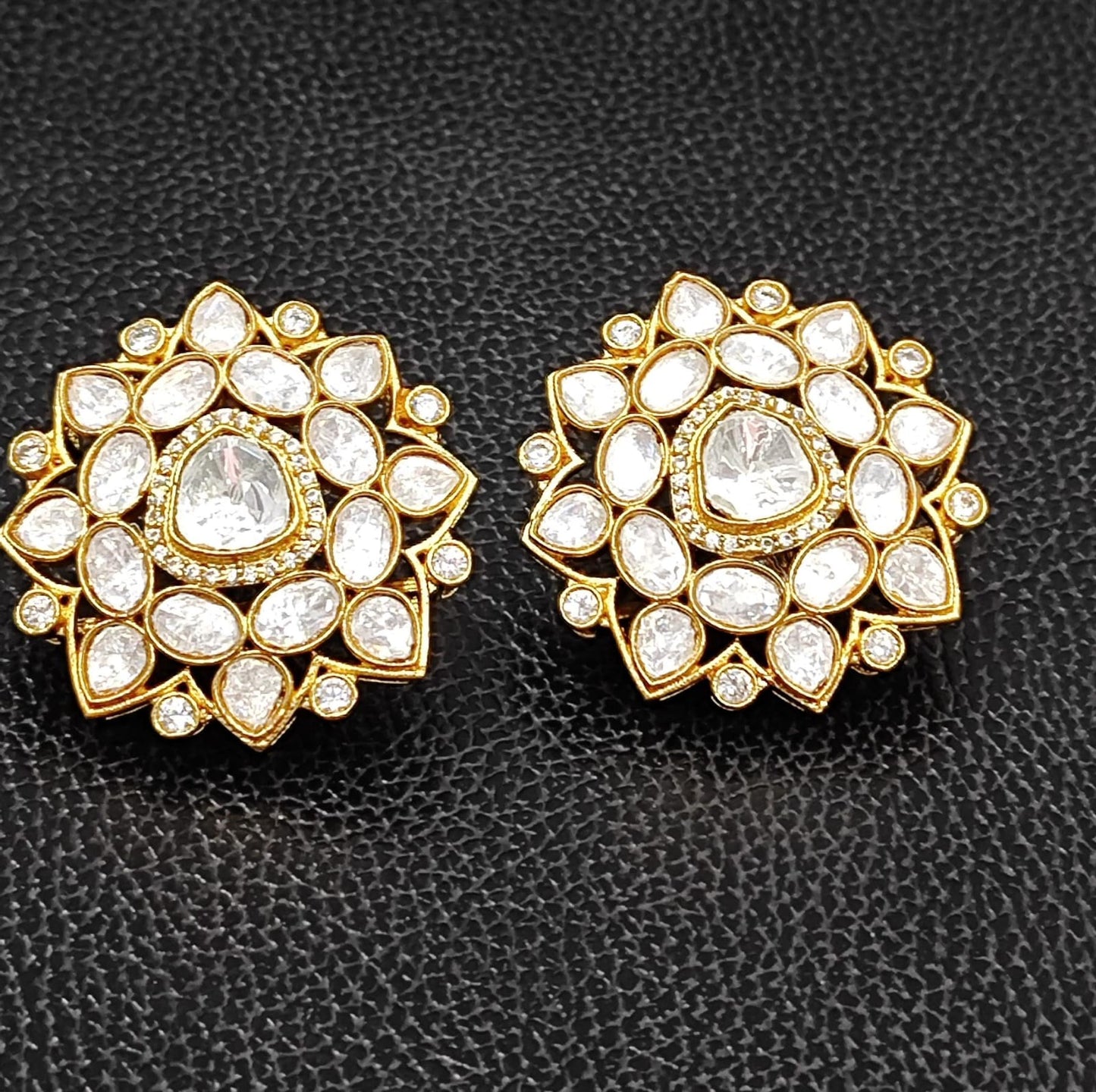 Centre Polki With Mossanite Oversized Stud for woman