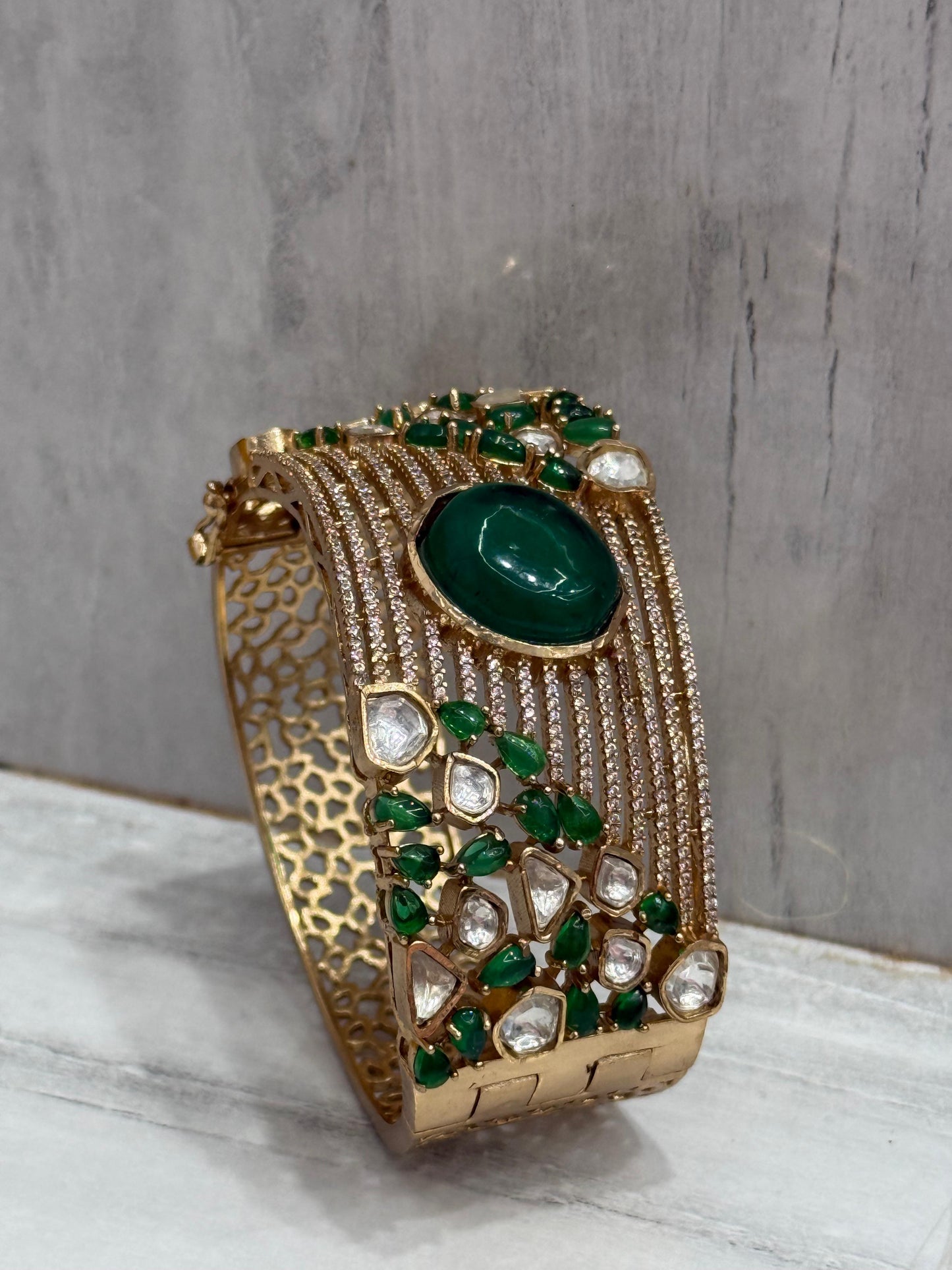 Mossanite With Doublet Kundan Bracelet for woman