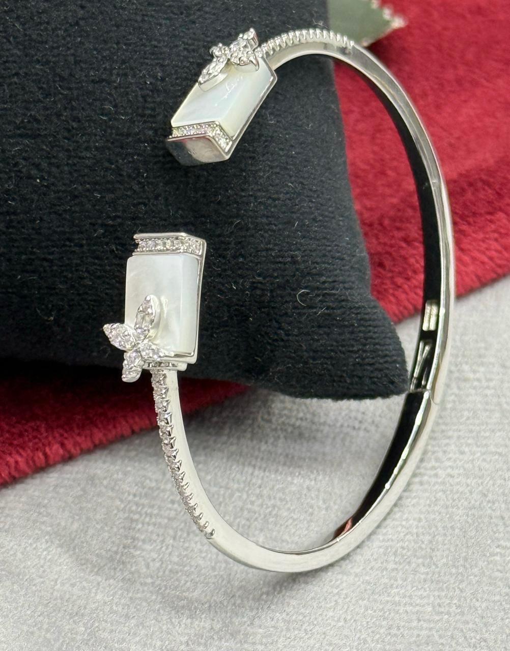 Sleek With Gold Finsh Bracelet for woman