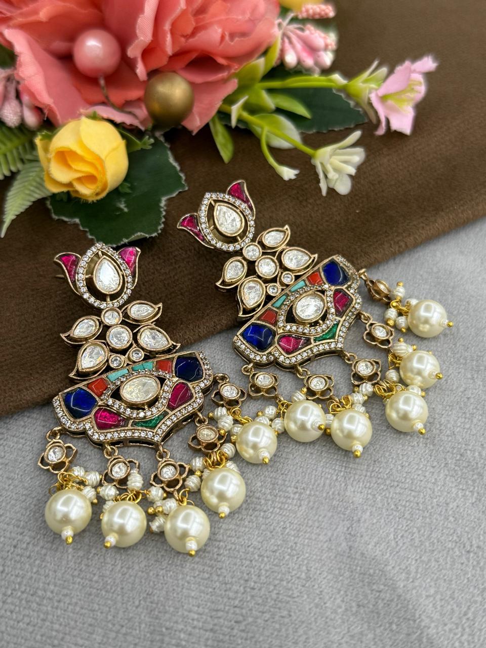 Takkar Kundan With Mossanites Earring for woman