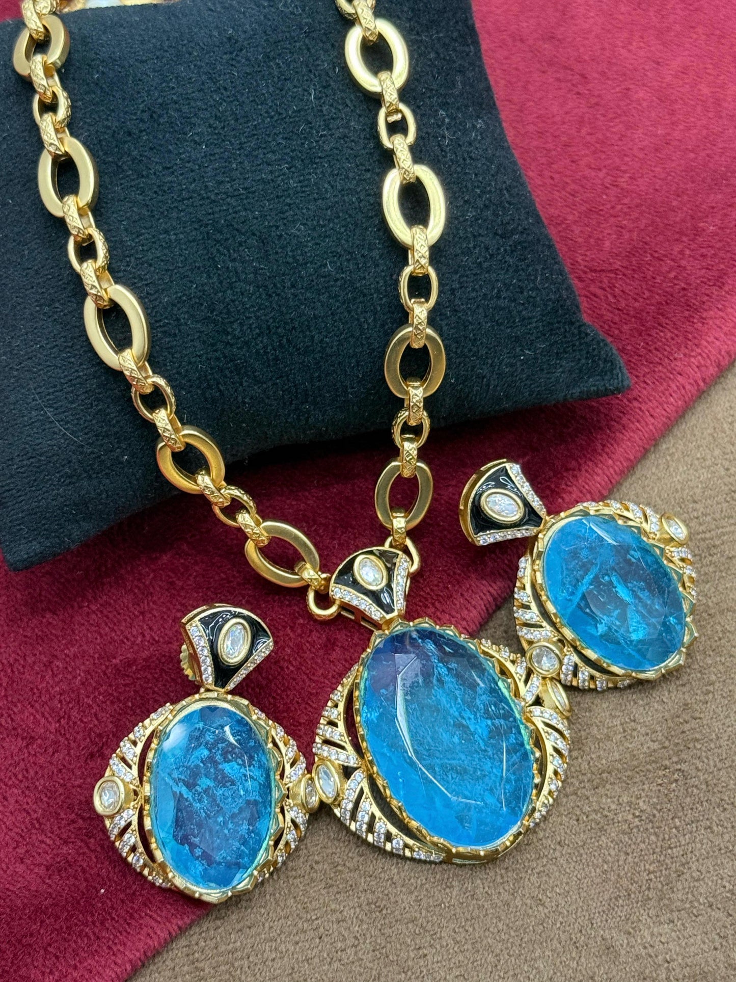 Fusion Firoza Doublet Pendent set