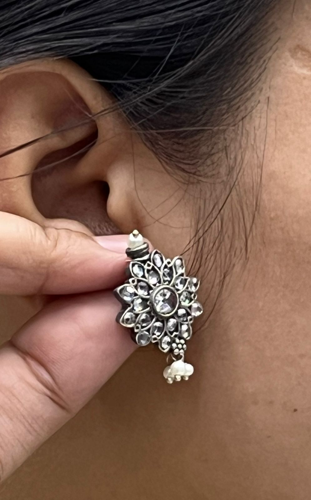 Sparkling Floral Kundan Stud Earrings with White Stones & Pearl Drops