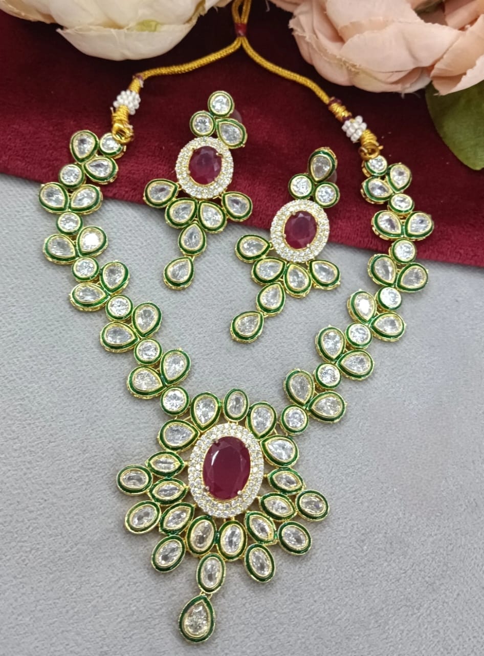 Enamelling with kemp kundan stones for women