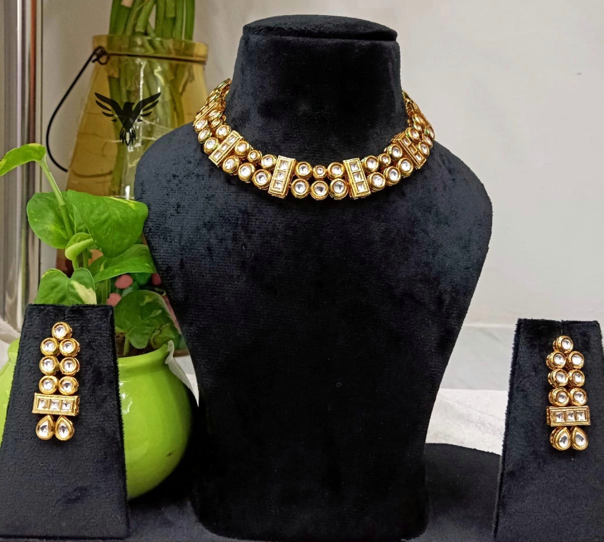 Nia Kundan Choker For Women