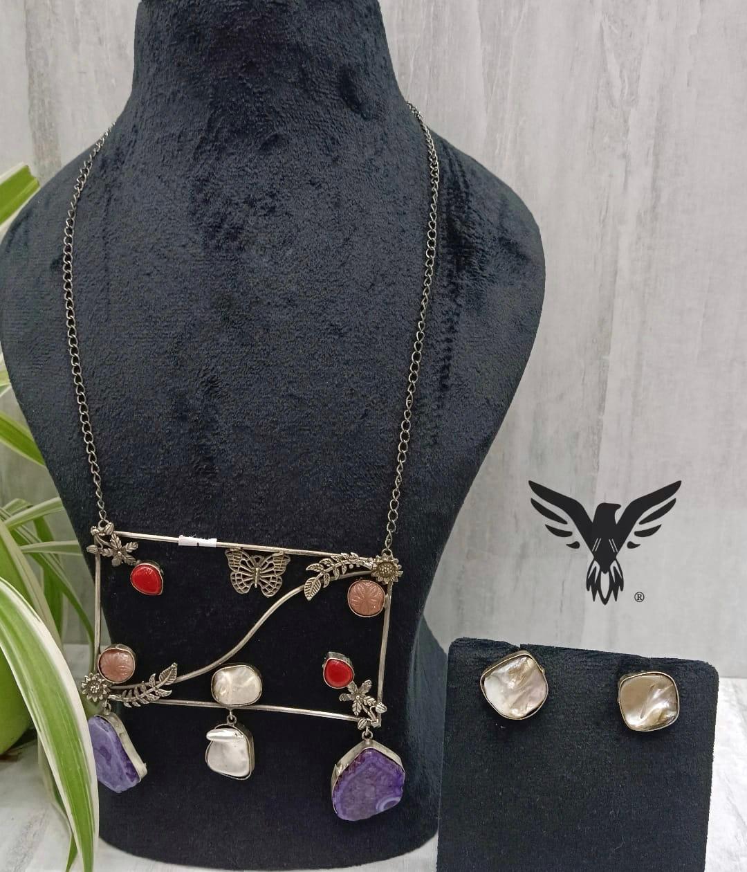 Mishka Silver Look Alike Necklace Set In Amethyst Duzy Stones For Women
