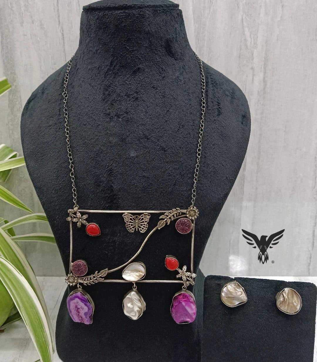 Mishka Multi colored Silver Look Alike Necklace Set In Duzy Stones For Women