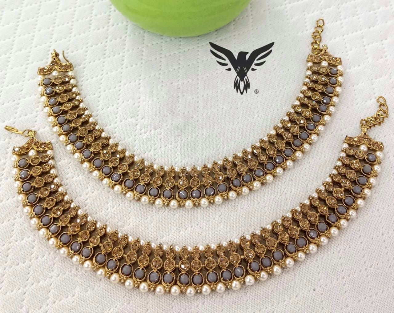 Harnoor Traditional Punjabi Anklet In Kundan For Women