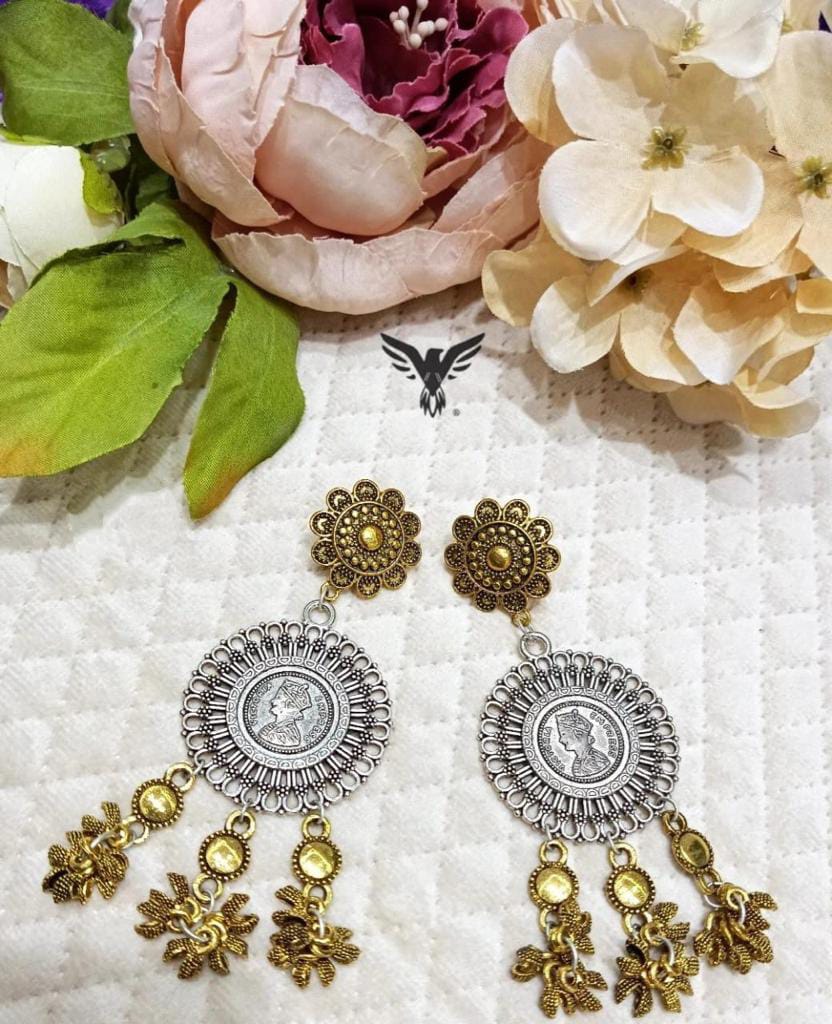 Ginni Beautiful Silver Look Alike Earings in dual tone For Women