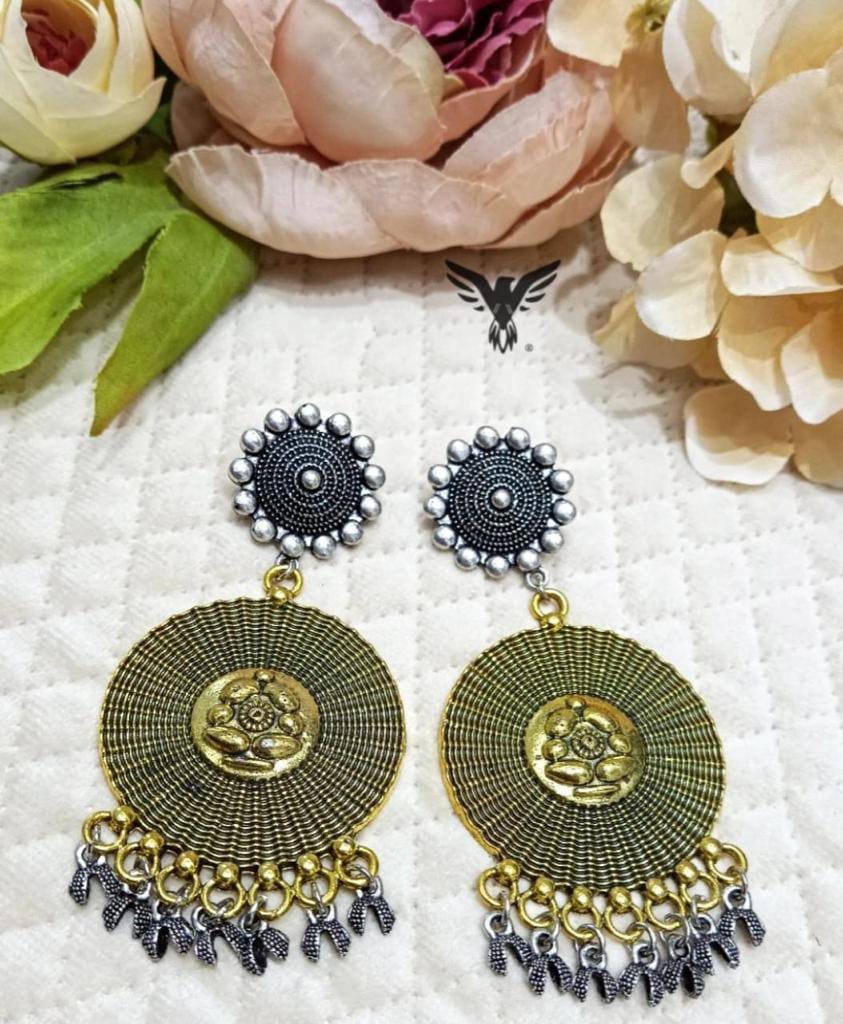 Gia Beautiful Silver Look Alike Earings in dual tone For Women