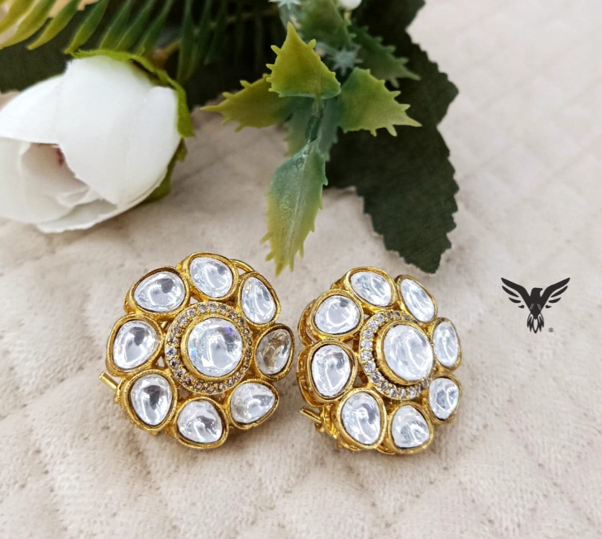 Siya Floral kundan gold plated studs