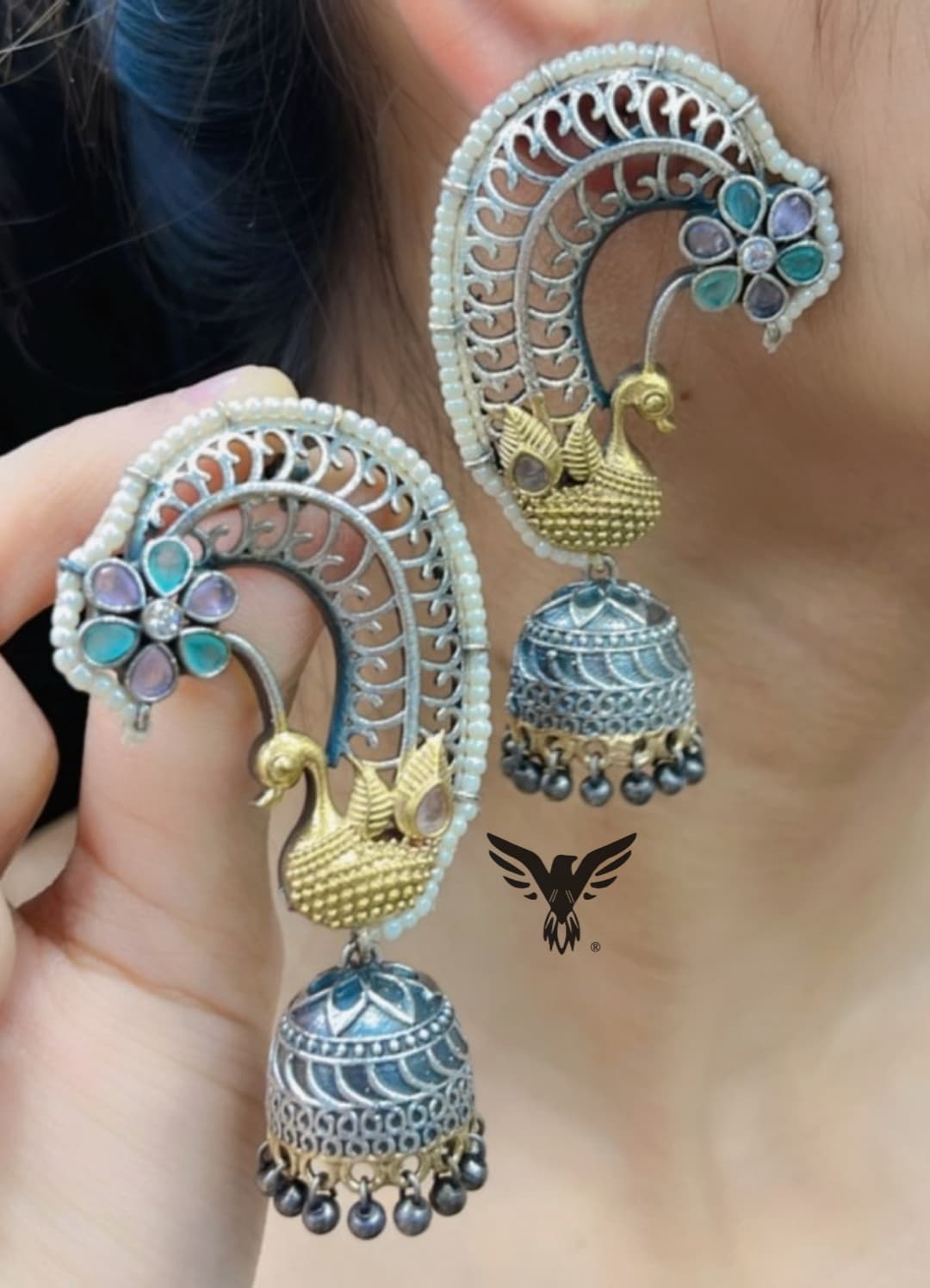 Peacock silver look alike earcuff like in Multi earrings