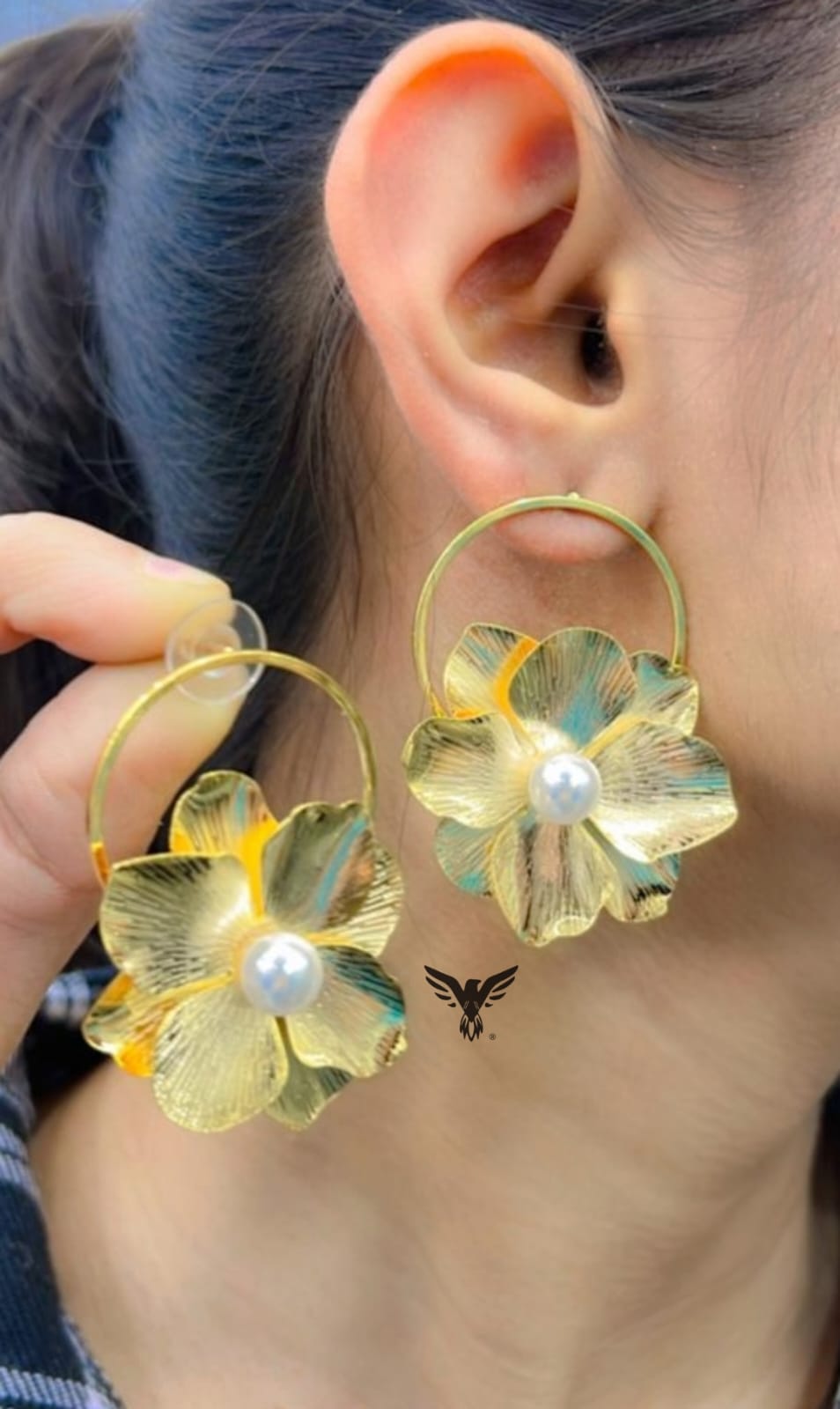 STYLISH GOLDEN FLORAK EARRINGS FOR WOMEN