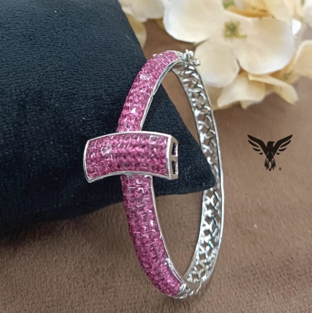 PINK COLOUR INVISIBLE SETTING BRACELET FOR WOMEN
