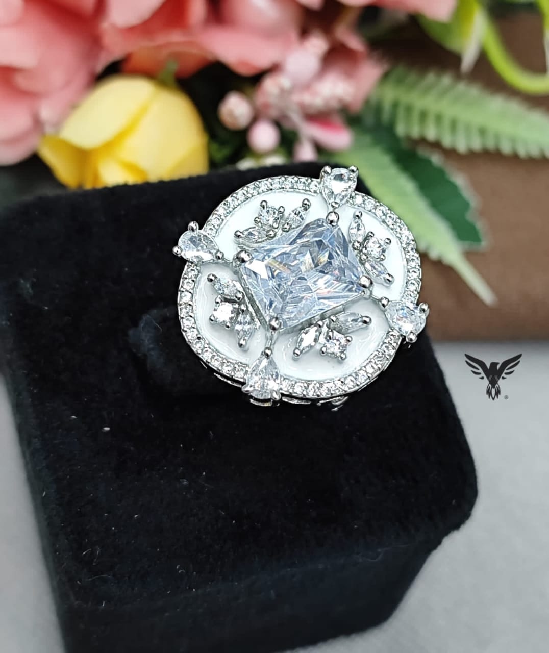 UNIQUE WHITE CZ STONE RING FOR WOMEN