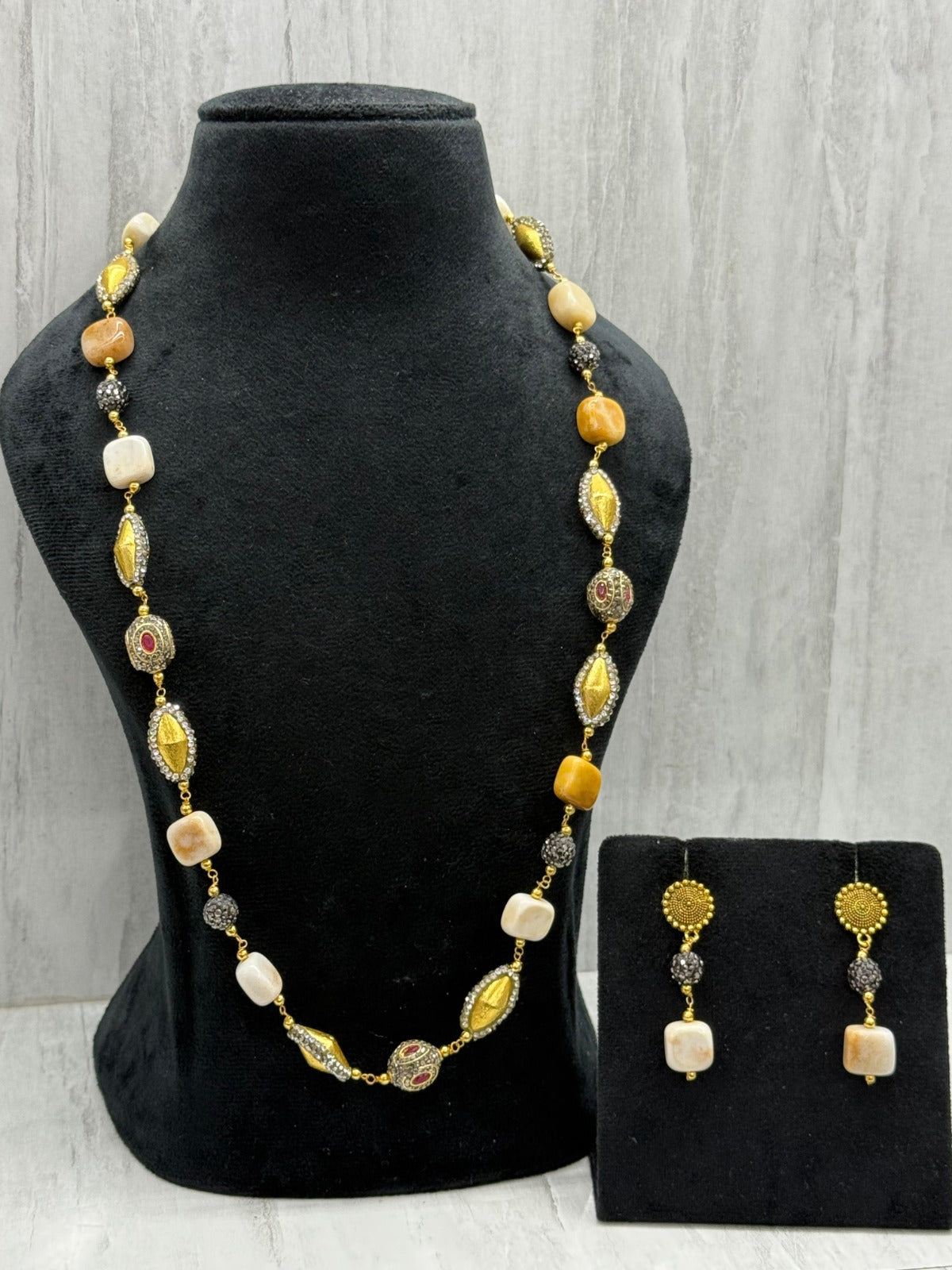 precious stone with CZ mala in champgne for woman
