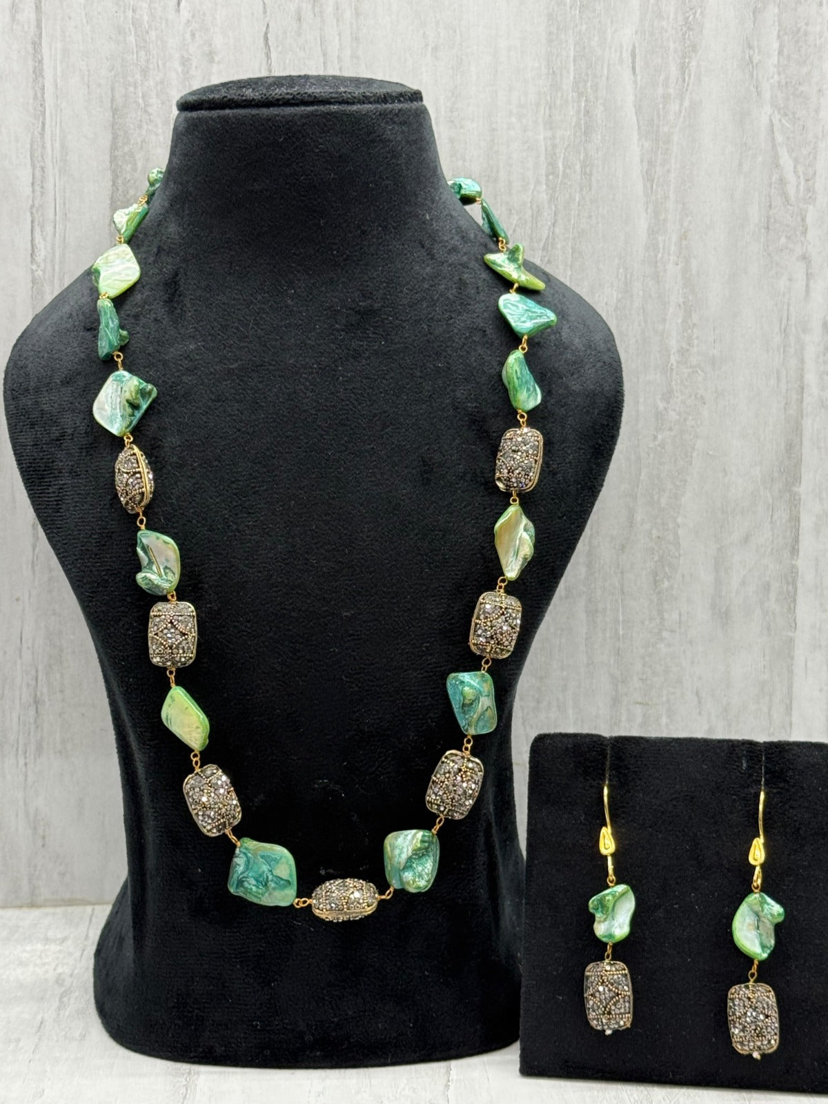 baroque with tanjore beading mala green for woman