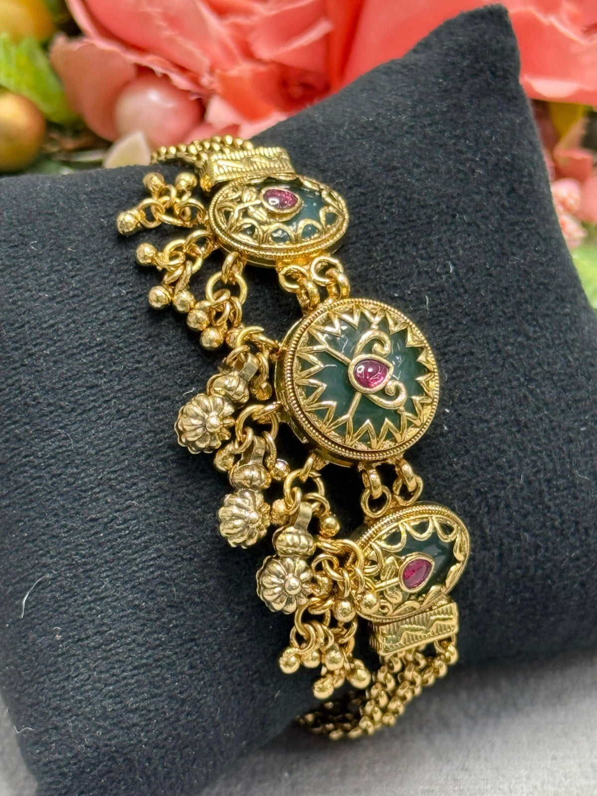 Doublet Stone With Carving Rajwadi Bracelet for woman