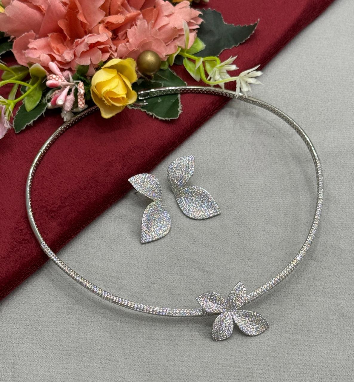 Sleek Flower Hasli Elegant Stylish IN CZ