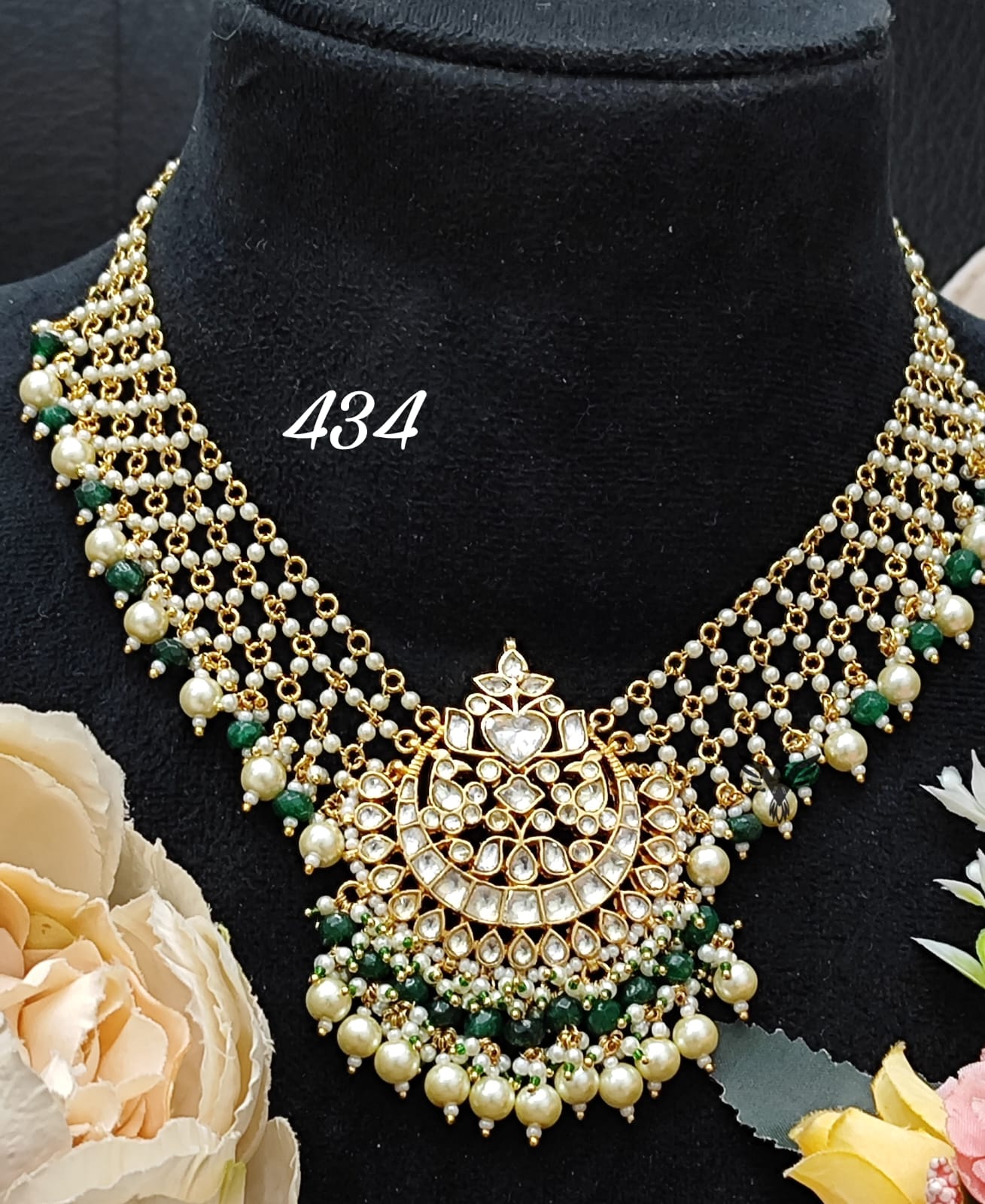 Chaand paachi kundan necklace in emerald green with chaand earrings for women