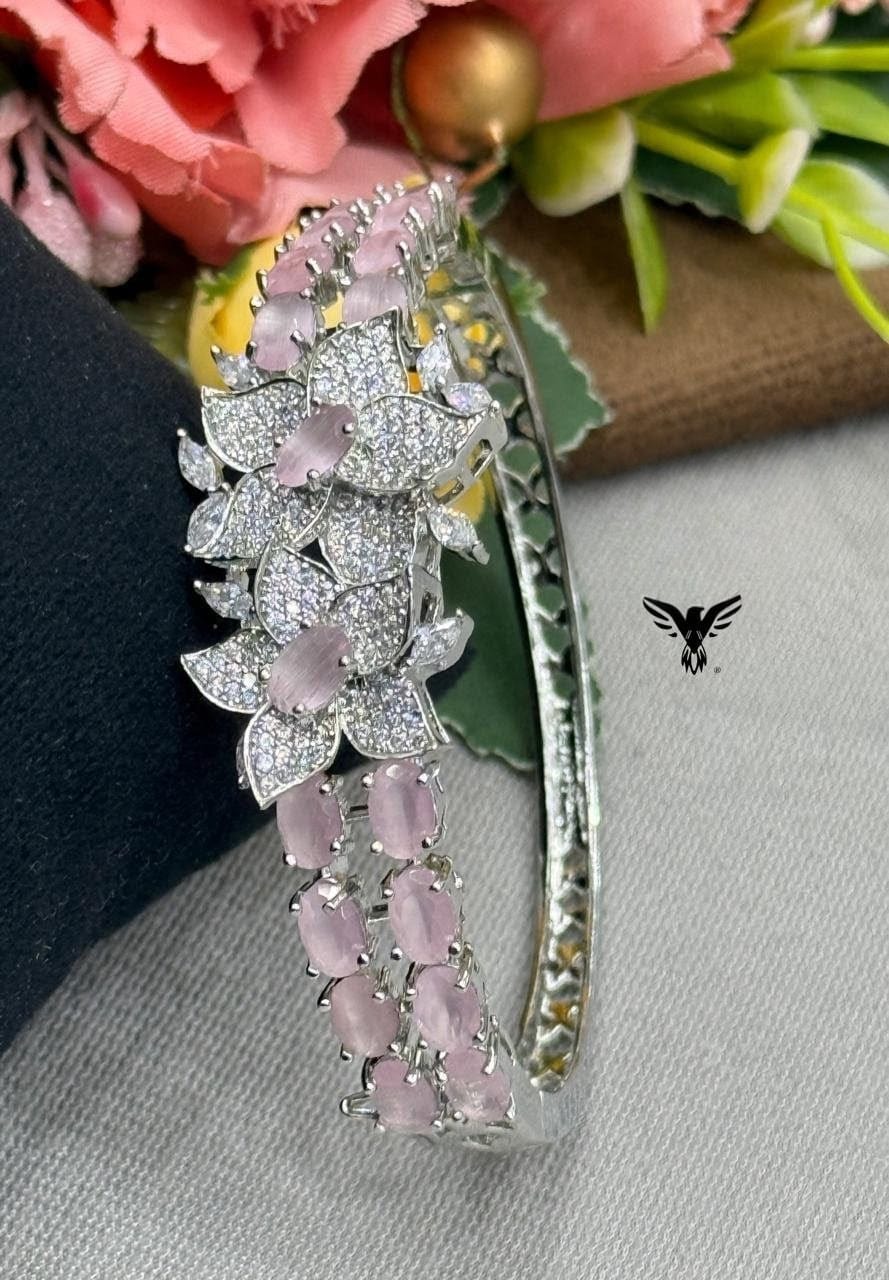 CLASSIC SILVER POLISH PINK BRACELET FOR WOMEN