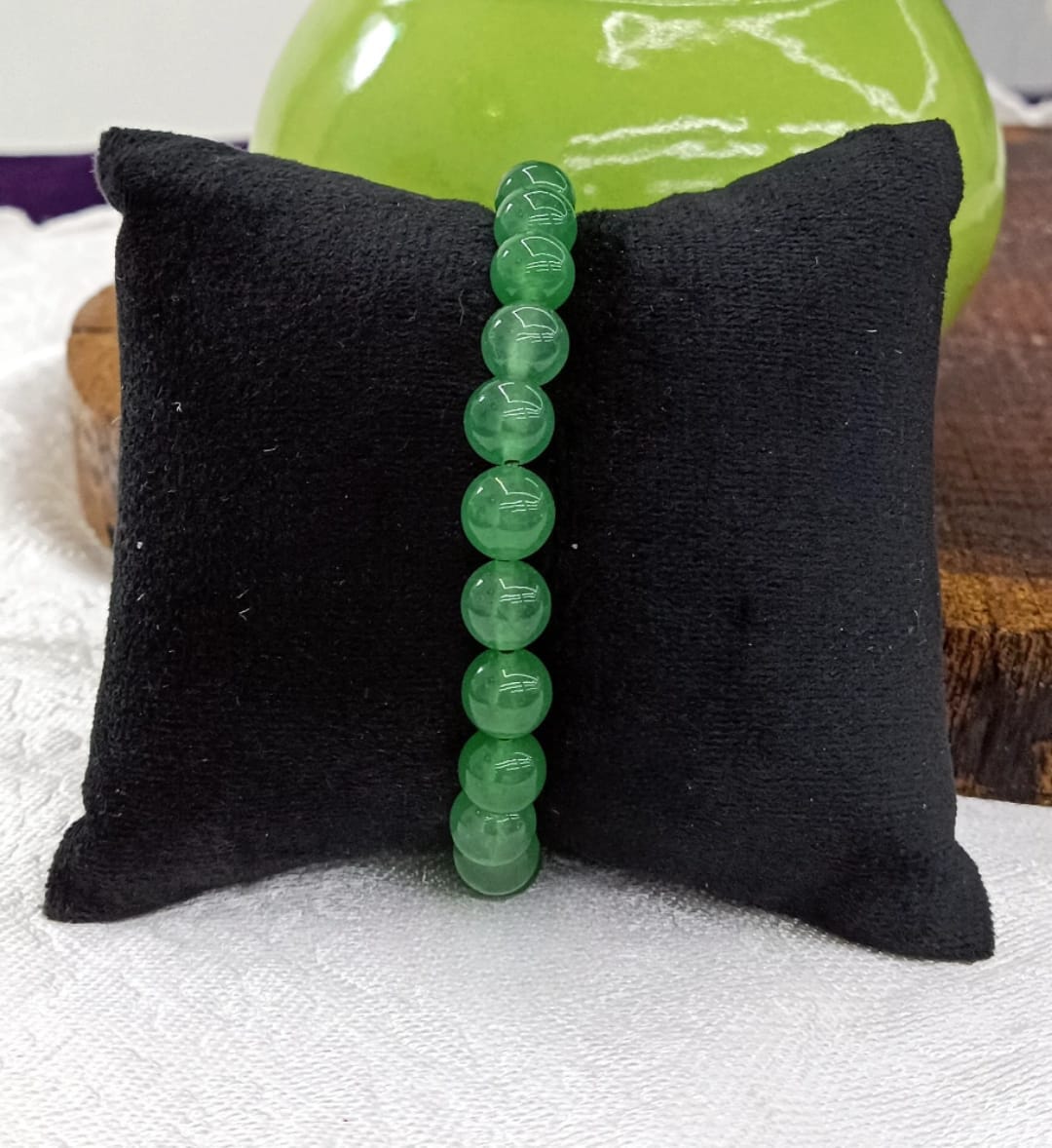GREEN BEADED BRACELET