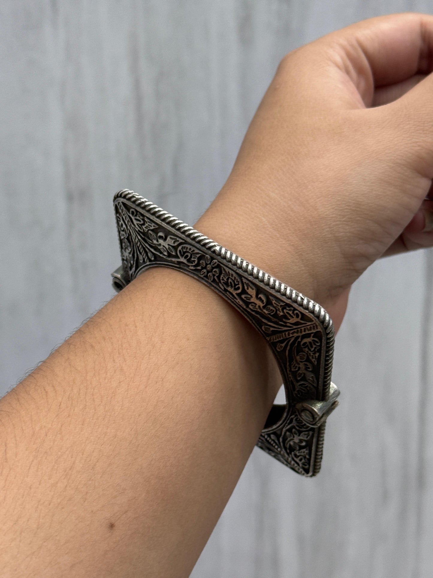 Bohemian Bold Kada