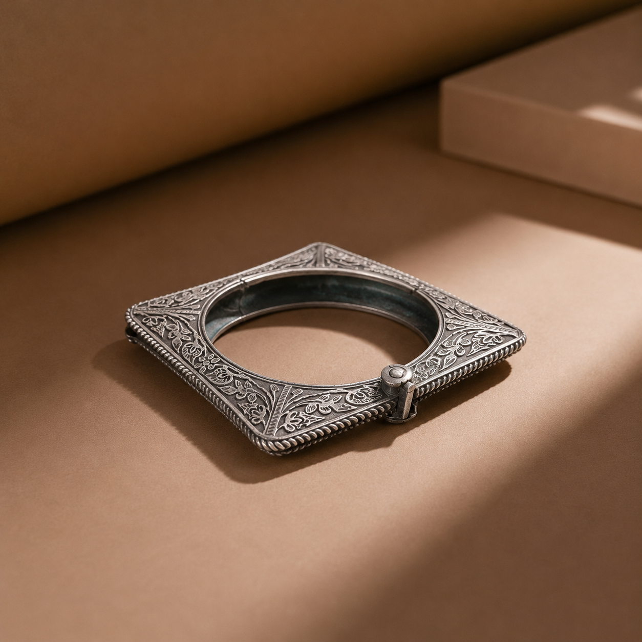Bohemian Bold Kada