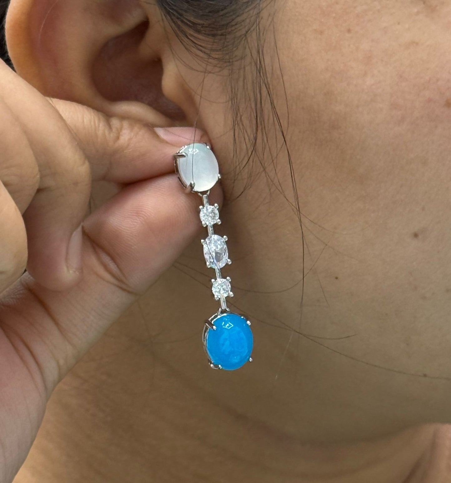 Elegant White And Ocean Blue Drop Earring