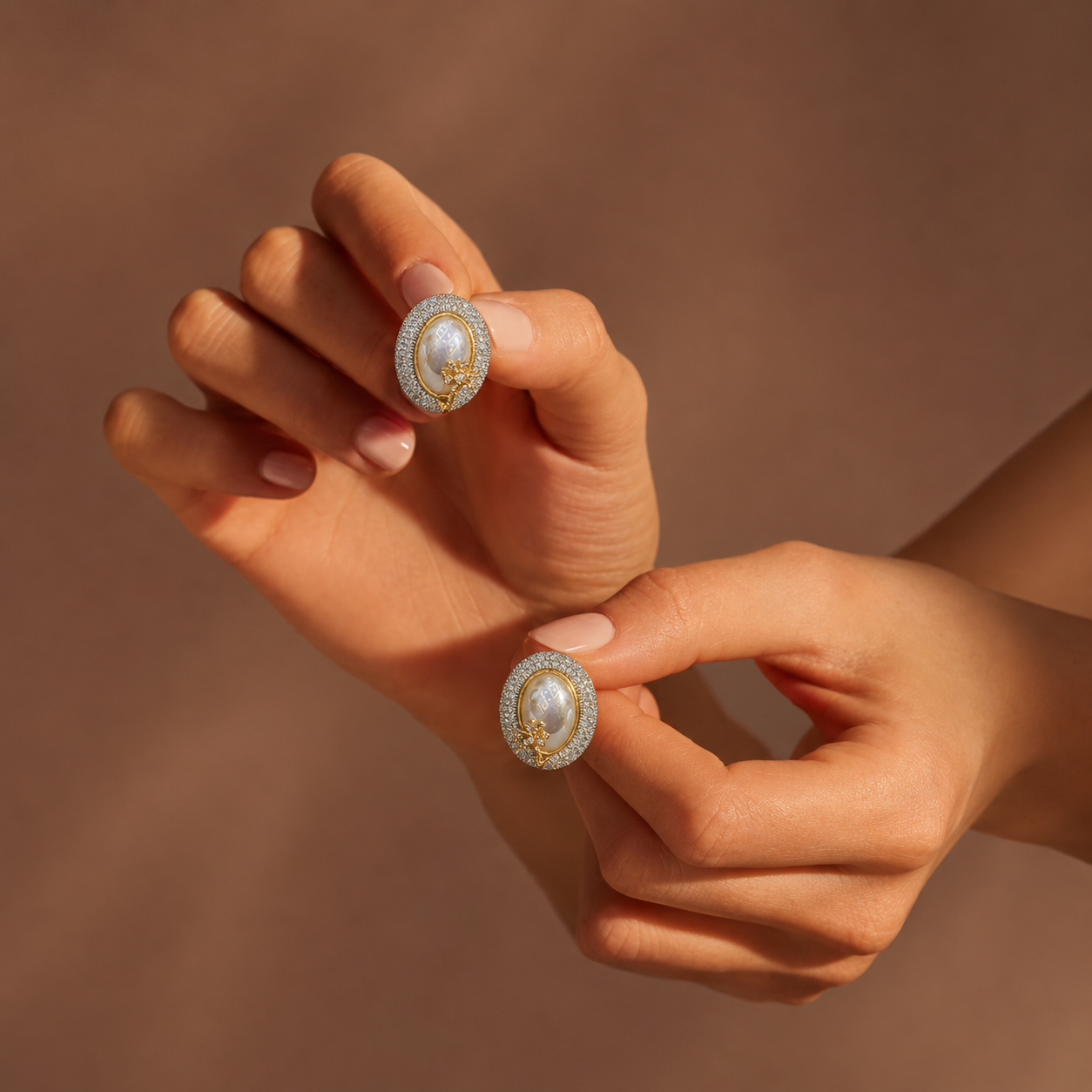 GOLDEN POLISH OVAL SHAPE AD STONE