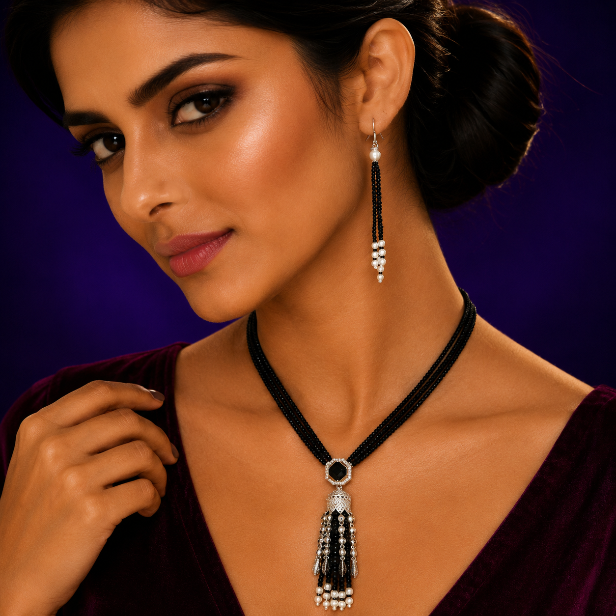 Vanshika jewels Princess look necklace in cubic zirconia in black stone and beads