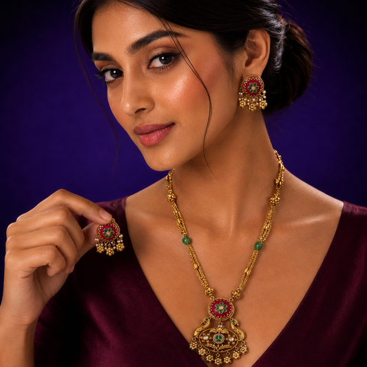 Gold Plated Heritage Pendnet set