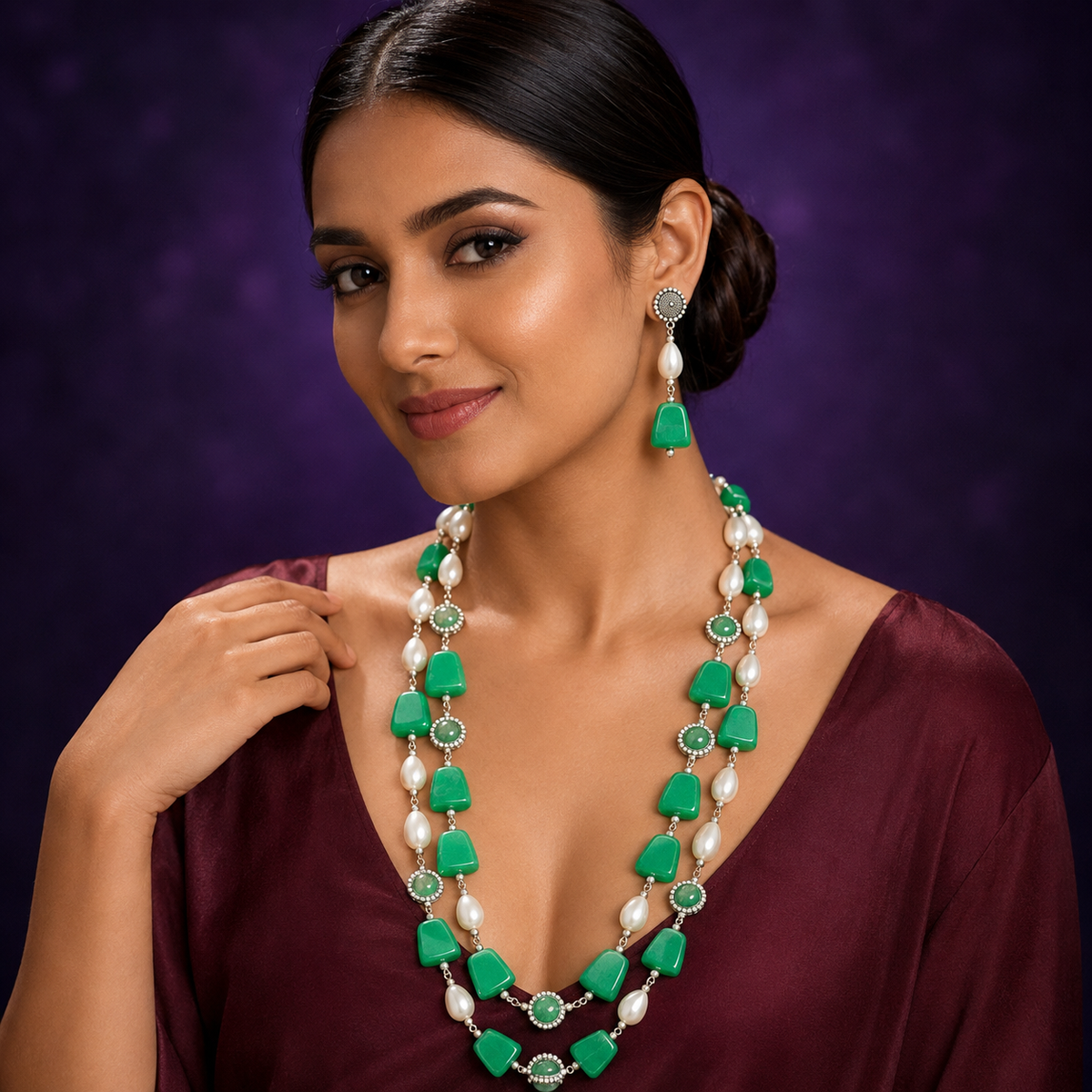 DOUBLE LAYERED MALA WITH COLOR STONES IN WHITE AND GREEN FOR WOMEN