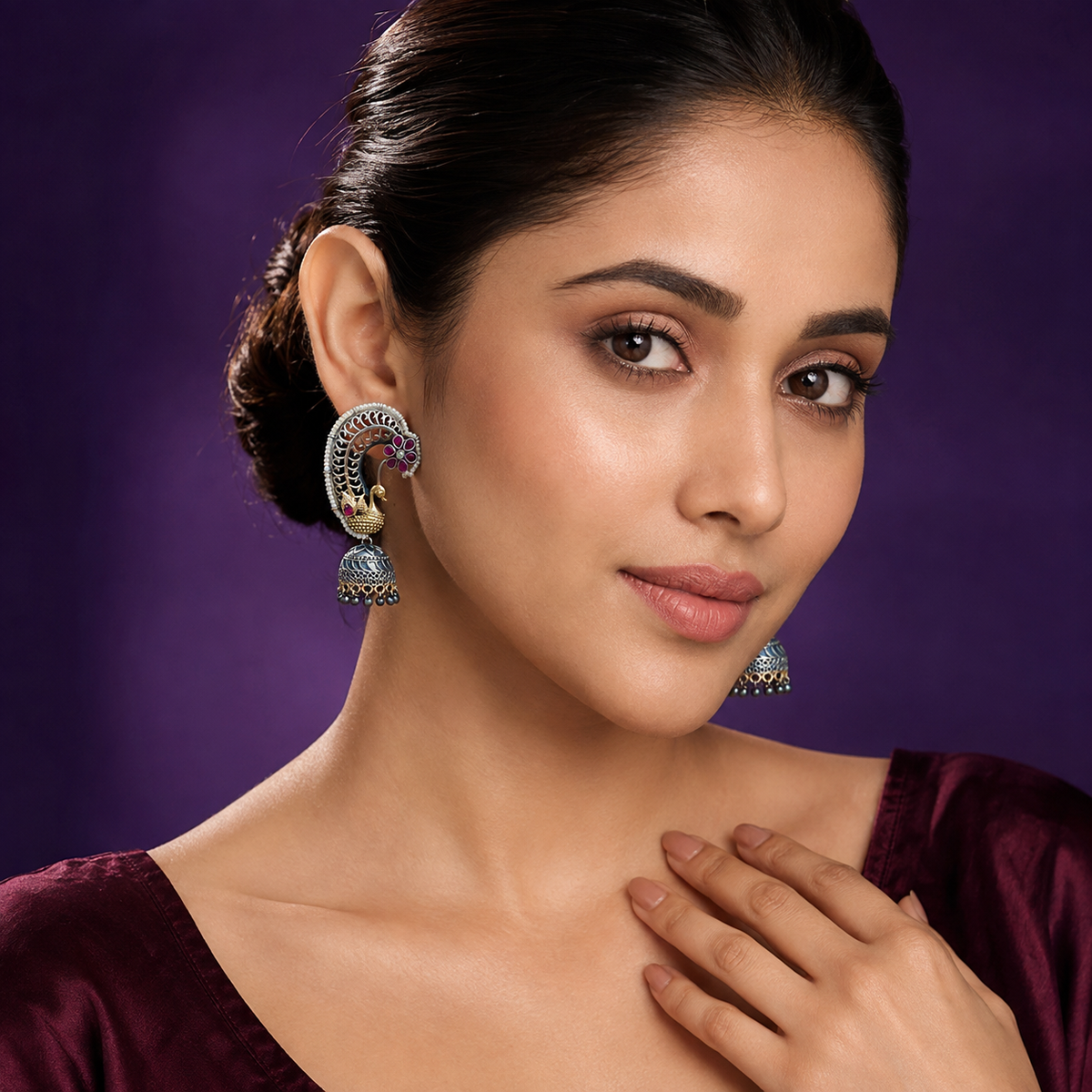 Peacock silver look alike earcuff like  in pink earrings