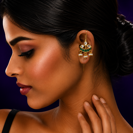 Elegant Kundan Green Earcuff