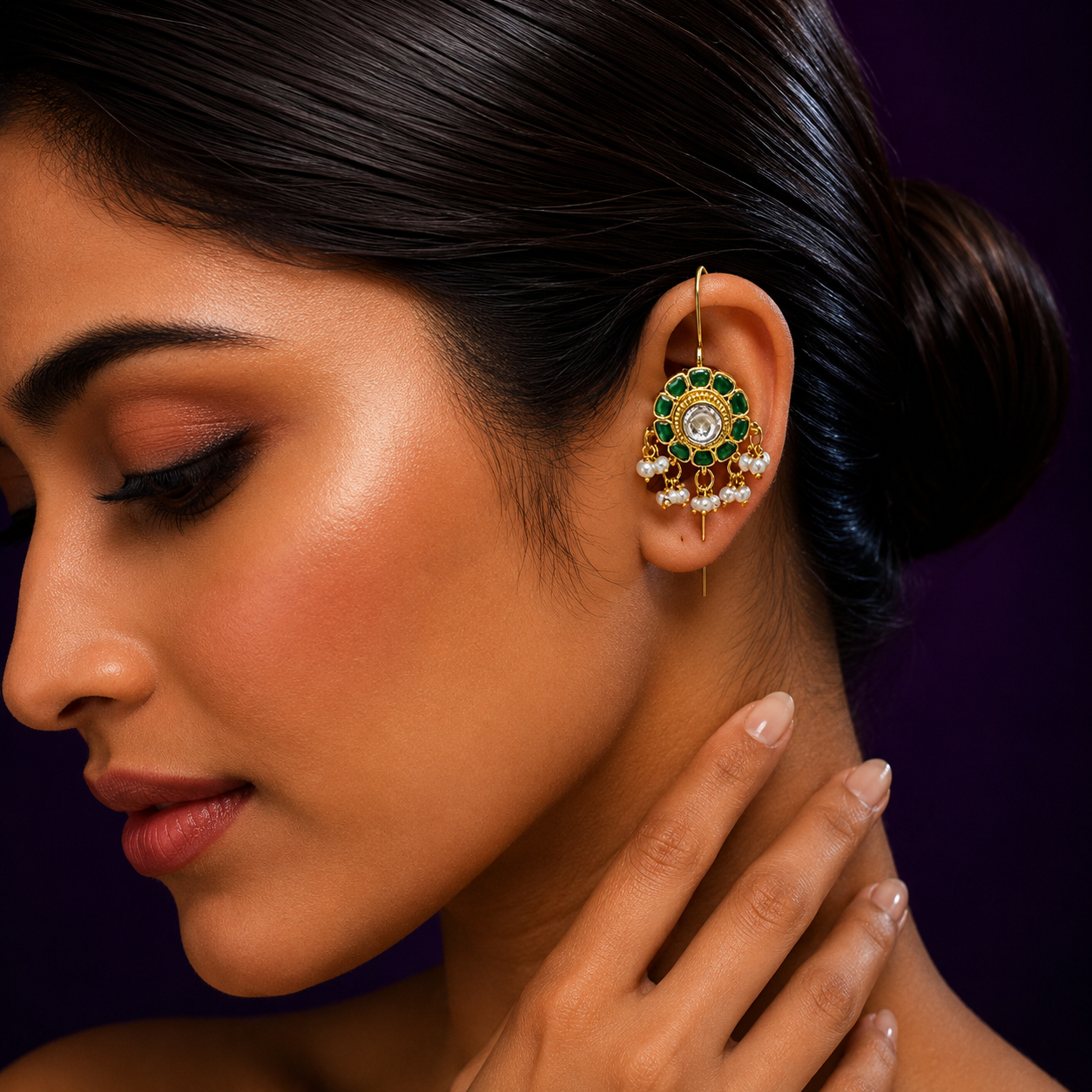 Round Floral Kunda Green Earcuff