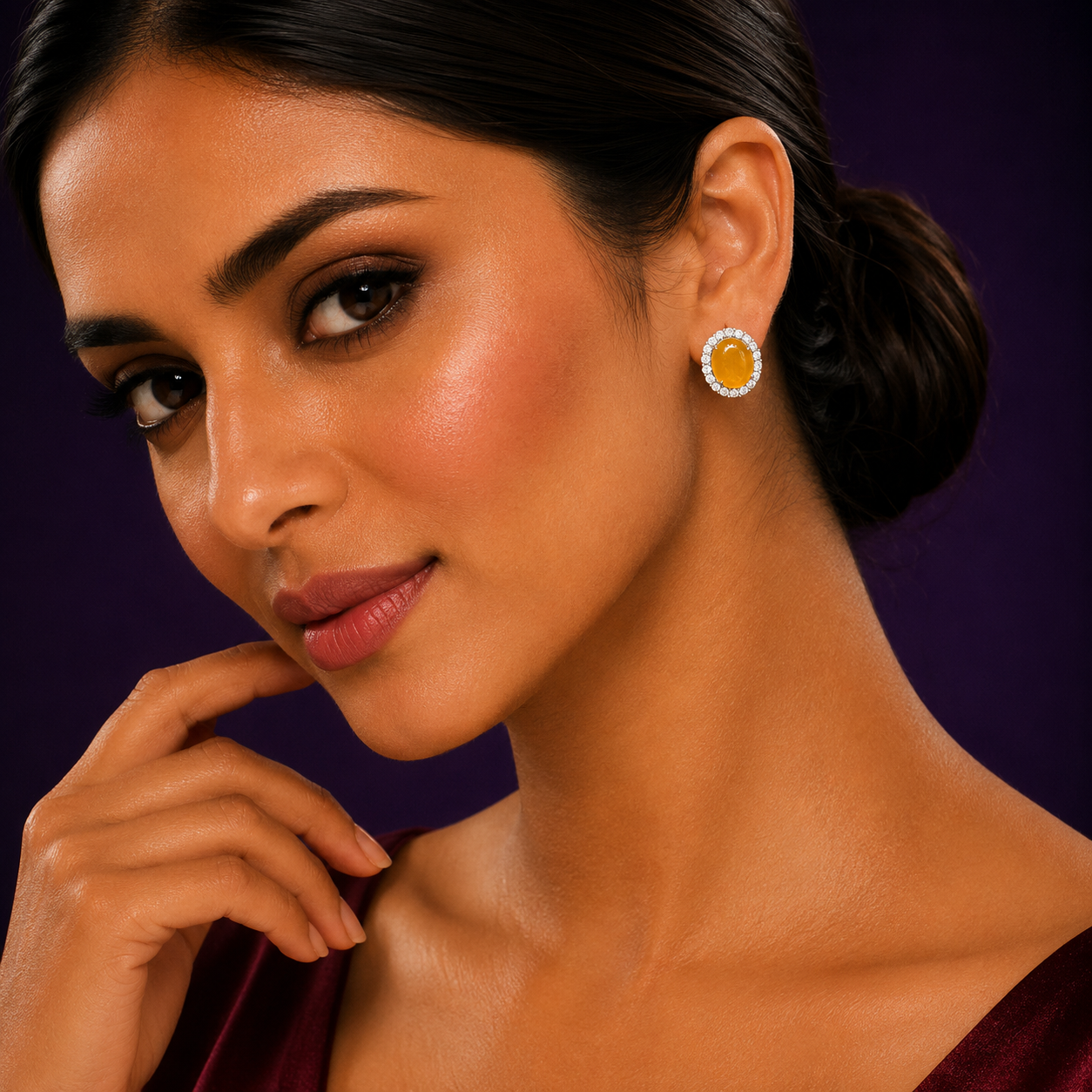 Honey Crystal Oval Stud