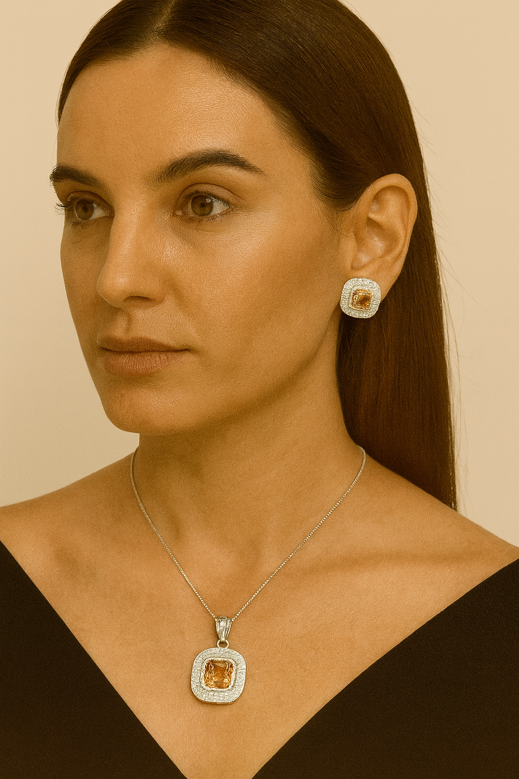 SQUARE  AD  PENDANT SET FOR WOMEN