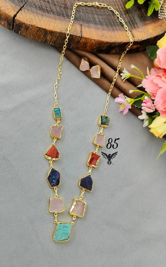 Multicoloured duzy stone necklace for girls