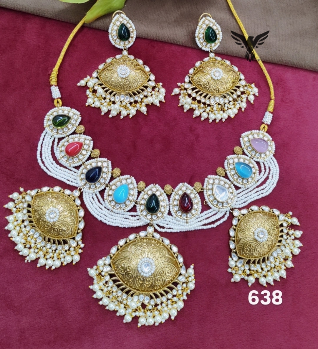 Golden tone with kundan necklace with earrings for women