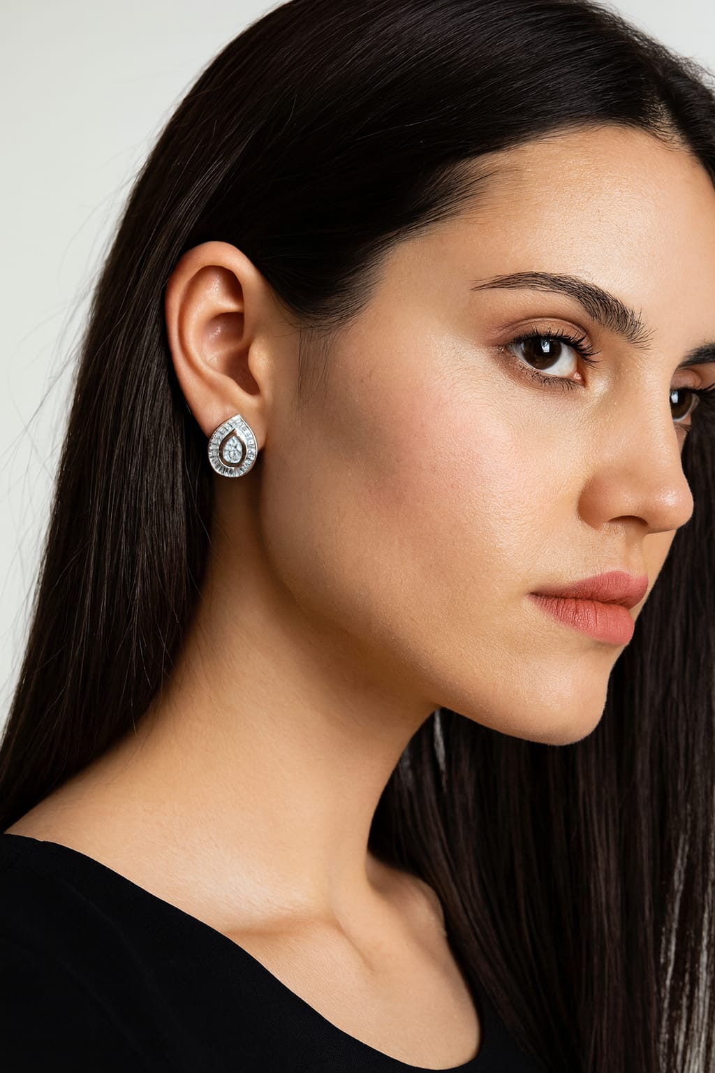 Elegant Solitaire Channel Settting Studs In cz with screw For Women