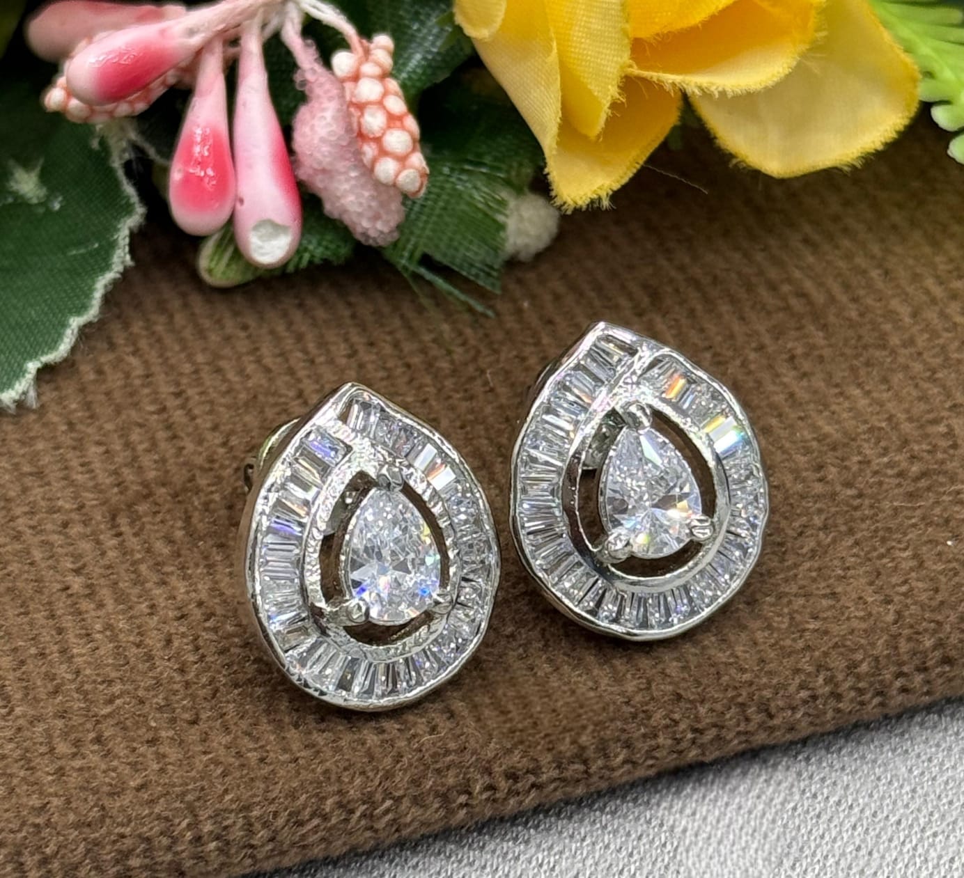 Elegant Solitaire Channel Settting Studs In cz with screw For Women